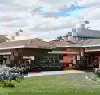 Hotel Kurrajong Canberra - Getaway Accommodation