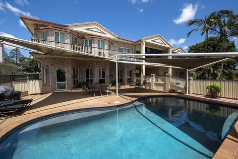 Highlander Motor Inn & Apartments - Getaway Accommodation 1