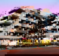 Mercure Centro Port Macquarie - Getaway Accommodation