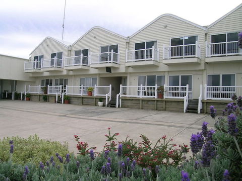 A Great Ocean View Motel - Getaway Accommodation 2