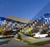 The Glen Hotel  Suites - Getaway Accommodation