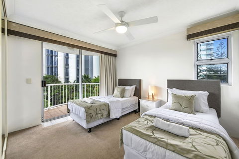 The Ritz Resort - Getaway Accommodation 5