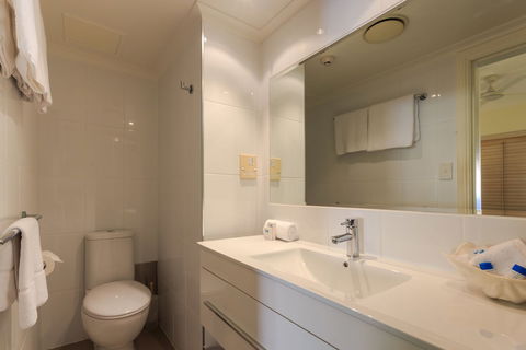 Macrossan House - Getaway Accommodation 6