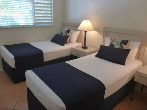 Palm Cove Tropic Apartments - Getaway Accommodation 4