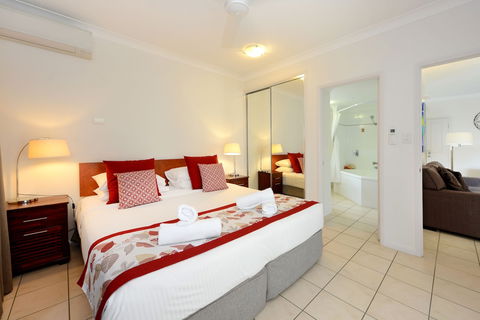 Central Plaza Port Douglas Apartments - Getaway Accommodation 6