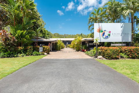 Lychee Tree Holiday Apartments - Getaway Accommodation 3