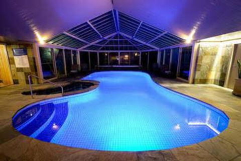 Whitesbeach Guesthouse - Getaway Accommodation 5
