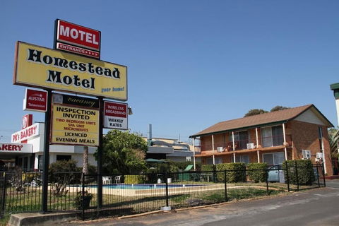 Homestead Motel - Getaway Accommodation 2