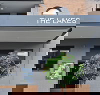 The Lakes Hotel - Getaway Accommodation