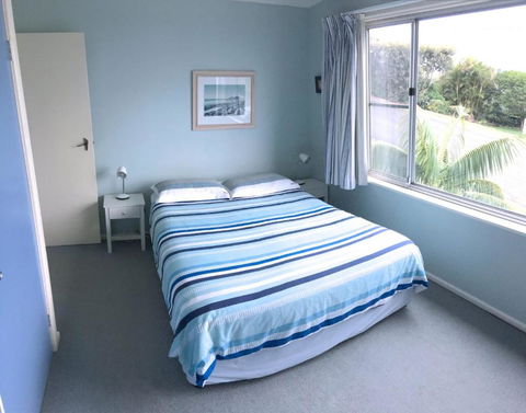 Clareview 8 Korogora Street - Getaway Accommodation 3