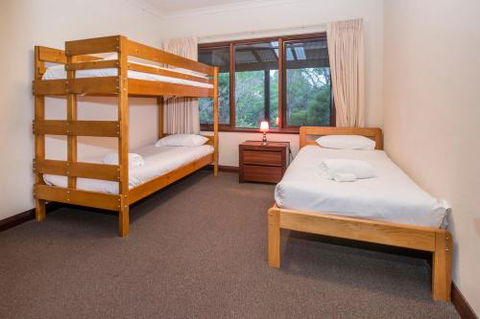 Peppi Pool Delight - Getaway Accommodation 6