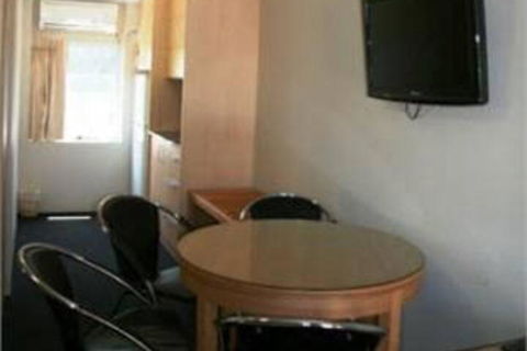 Queensgate Motel - Getaway Accommodation 3