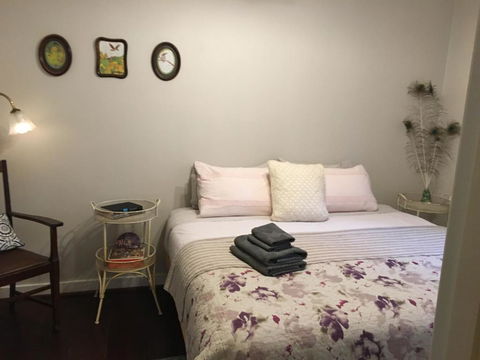 Historic Oak Hill House Estate Truffle Gourmet Festival Region - Getaway Accommodation 4