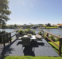 Bribie Island Canal Holiday Destination - Getaway Accommodation