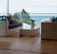 North Shore Holiday Home - Getaway Accommodation