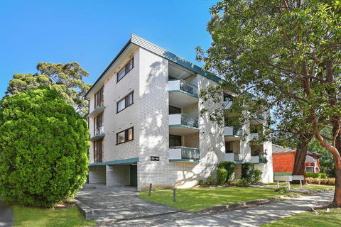 Hurstville Home With A View Comfort & Style - Getaway Accommodation 5