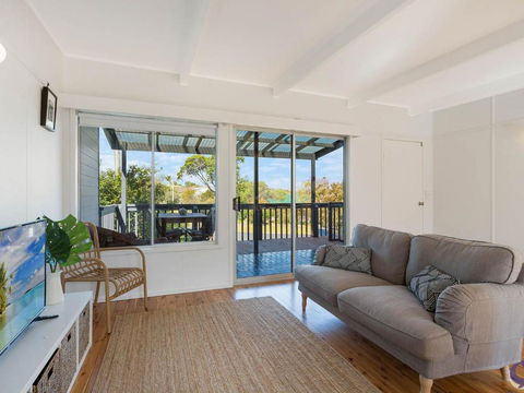 House One At Potato Point - Getaway Accommodation 3