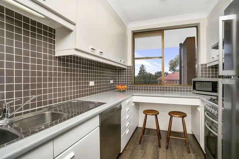Sunny & Spacious Two Bdr Apt SPF13 - Getaway Accommodation 7