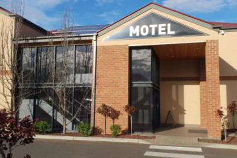 Hogans Motel - Getaway Accommodation 0