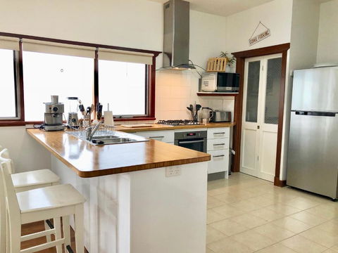 Blueys - Getaway Accommodation 1