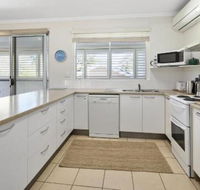 Los Nidos Unit 1 - Getaway Accommodation