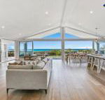 Dayz Dreamin pool gas fireplace  beachfront - Getaway Accommodation