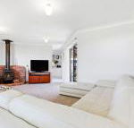 Ourimbah across from the local rock pools - Getaway Accommodation