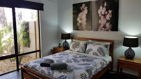 The Good Life - Getaway Accommodation 4