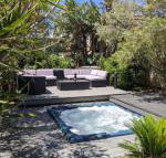 Sunset on Birubi pet friendly air con water views WIFI  outdoor spa - Getaway Accommodation