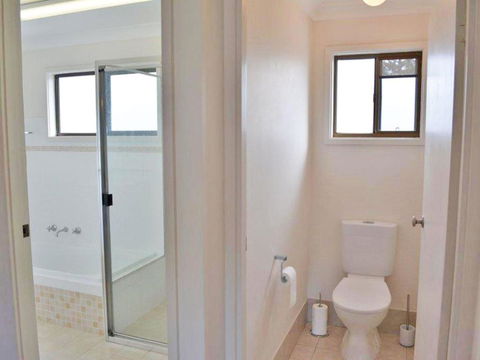 The Verandah 9 Hanson Avenue Fantastic Child Friendly Home - Getaway Accommodation 5