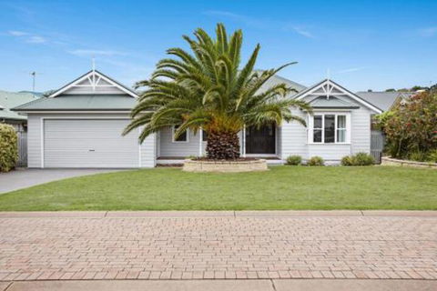 Sorrento Beach Escape - Getaway Accommodation 2