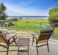 Eagle Point Getaway Waterfront Serenity - Getaway Accommodation