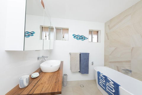 Hamptons - Getaway Accommodation 2