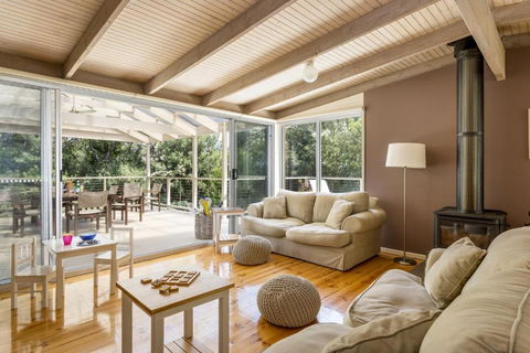 Harrys Retreat - Getaway Accommodation 2