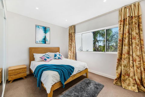 Relax In A Spacious & Modern Townhouse In Asquith - Getaway Accommodation 4