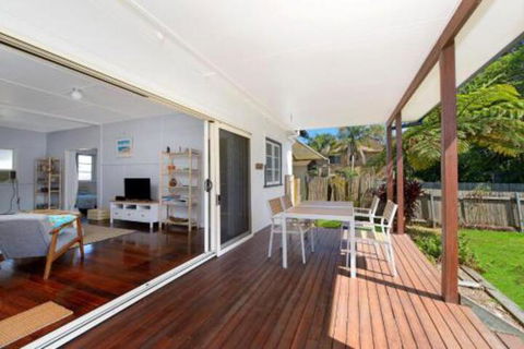 Herbs Hideaway 11 Belmore Street - Getaway Accommodation 0