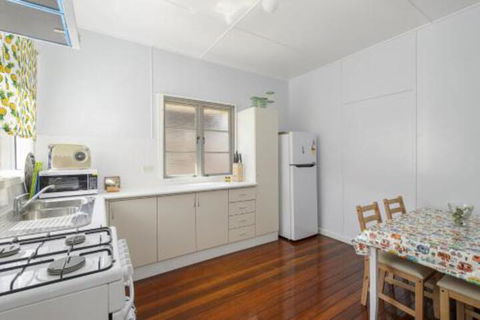 Herbs Hideaway 11 Belmore Street - Getaway Accommodation 7