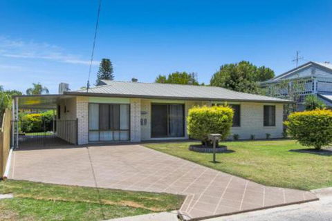 Hibiscus Holiday Home - Getaway Accommodation 6