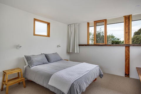 Coast Sorrento Holiday House - Getaway Accommodation 2