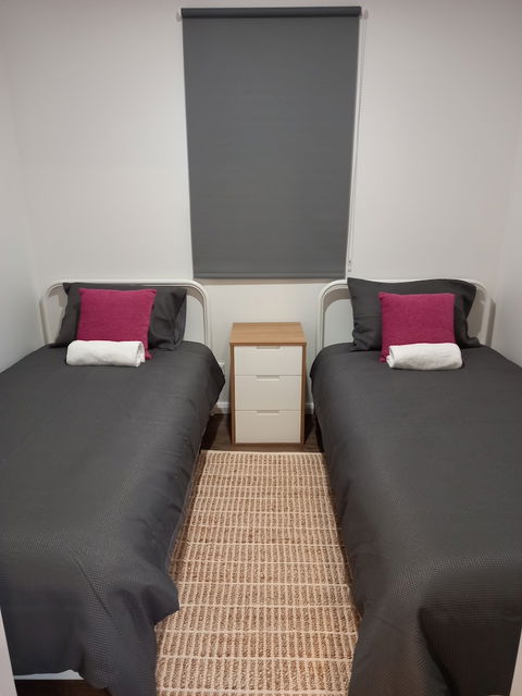 Young Tourist Park - Getaway Accommodation 5