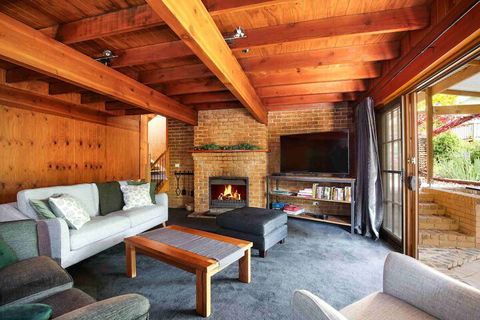 Honeysett Lodge - Getaway Accommodation 1