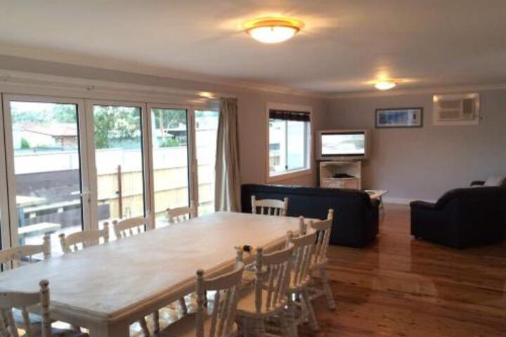 Basin View NSW Getaway Accommodation