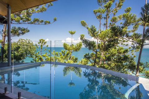Headland House - Getaway Accommodation 1