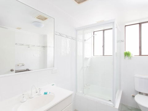 Hibiscus Court 5 - Getaway Accommodation 4