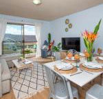 Armstrong Ridge affordable beach oasis - Getaway Accommodation