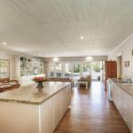 Hardigreen Park Spacious With Tennis Court - Getaway Accommodation 0