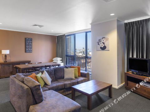 Highlander Apartments - Getaway Accommodation 4
