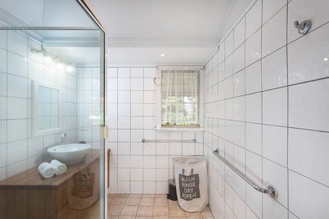 Edenvale Cottage In Beautiful Tropical - Getaway Accommodation 2