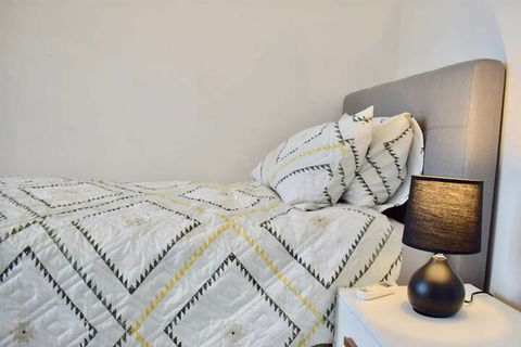 Homy Apartment In Trendy Haberfield - Getaway Accommodation 4