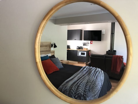 Mole Creek Hideaway - Getaway Accommodation 4